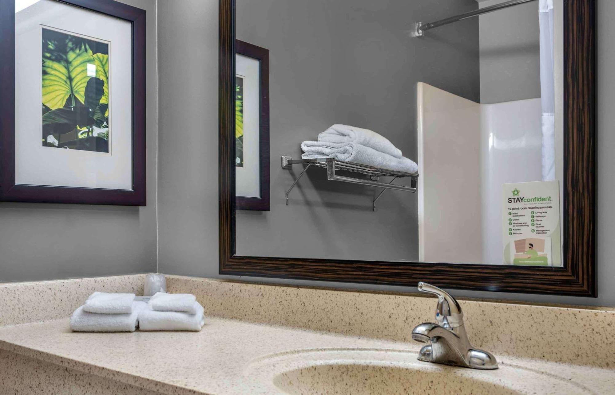 Extended Stay America Suites - Foxboro - Norton Екстер'єр фото